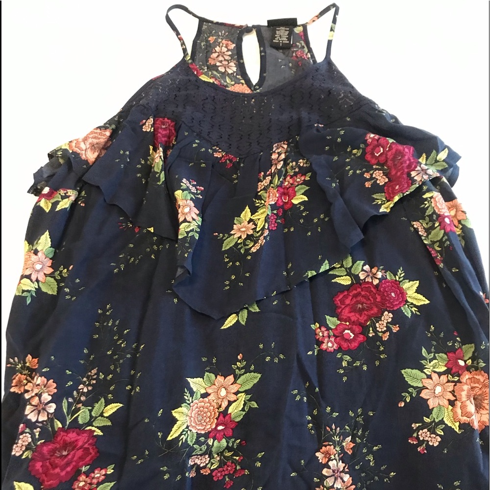 Flowy torrid top